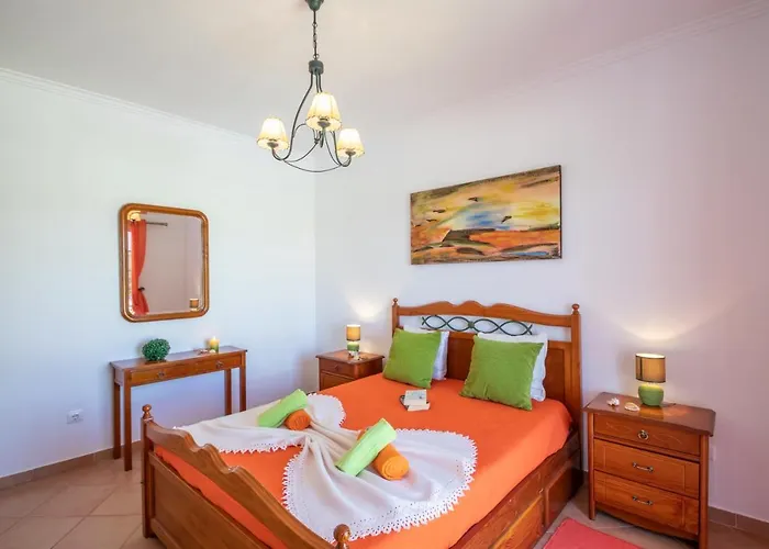 Muriwai By Algarve Vacation