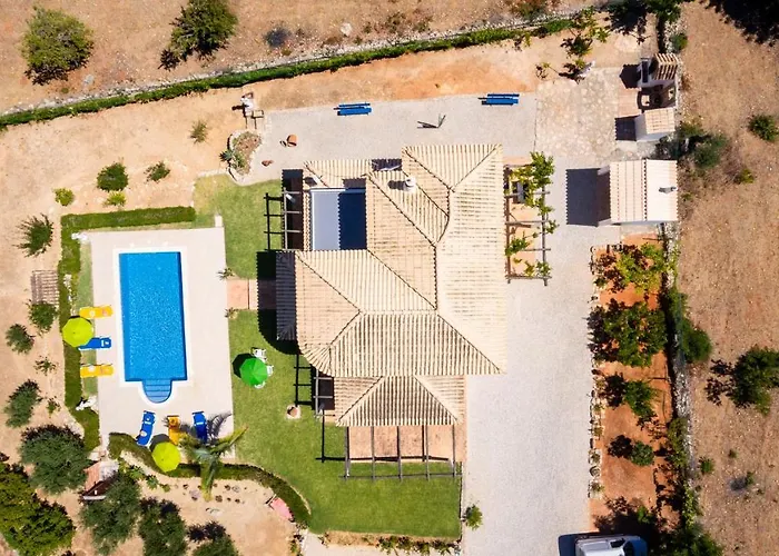 Villa Muriwai By Algarve Vacation